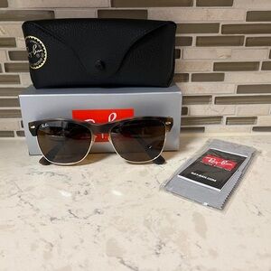 Ray-Ban Black and Brown Sunglasses with Case
